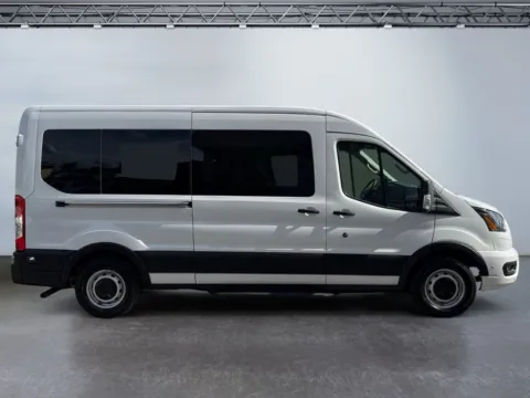 More photos of 2025 Ford Transit 350 XLT Medium Roof 15 Passenger at Grace Auto Group, PA