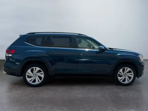 More photos of 2022 Volkswagen Atlas 3.6L V6 SE w/Technology at Grace Auto Group, PA