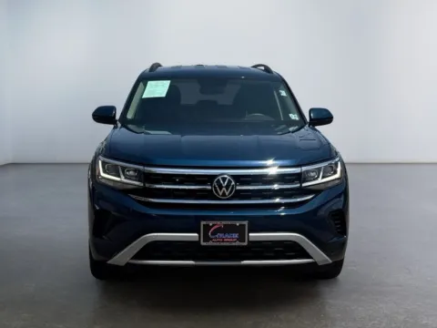 Photos of 2022 Volkswagen Atlas 3.6L V6 SE w/Technology for sale in Morrisville, PA at Grace Auto Group