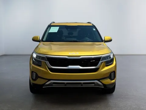 Photos of 2022 Kia Seltos SX Turbo for sale in Morrisville, PA at Grace Auto Group