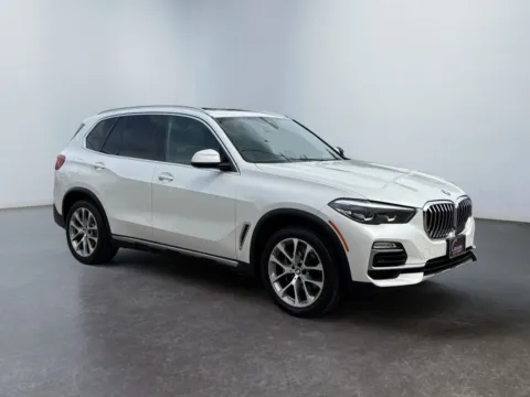 Another view of 2020 BMW X5 xDrive40i for sale in Morrisville, PA at Grace Auto Group