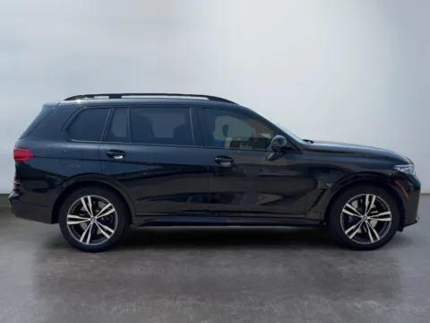 More photos of 2020 BMW X7 M50i at Grace Auto Group, PA