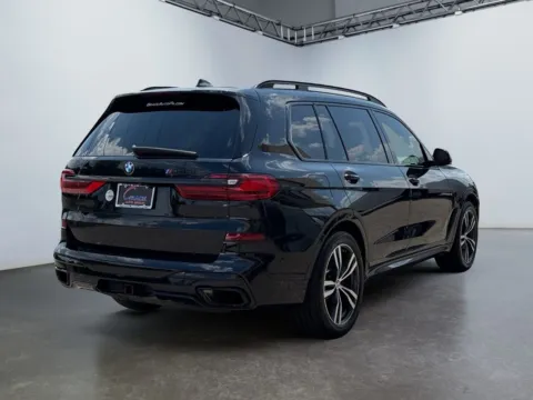 More photos of 2020 BMW X7 M50i at Grace Auto Group, PA