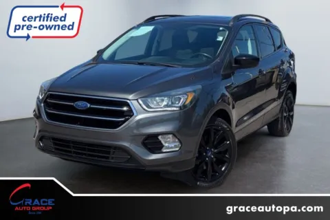 Gray 2017 Ford Escape SE for sale in Morrisville, PA