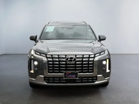 Photos of 2023 Hyundai Palisade Calligraphy for sale in Morrisville, PA at Grace Auto Group