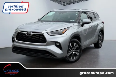 Silver 2022 Toyota Highlander XLE for sale in Morrisville, PA