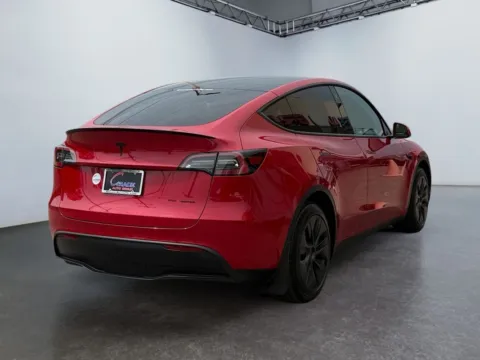 More photos of 2023 Tesla Model Y Long Range Dual Motor All-Wheel Drive at Grace Auto Group, PA