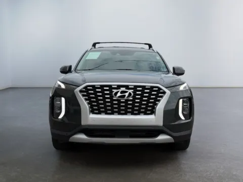 Photos of 2022 Hyundai Palisade SEL for sale in Morrisville, PA at Grace Auto Group