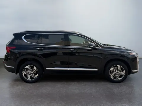 More photos of 2023 Hyundai Santa Fe SEL at Grace Auto Group, PA