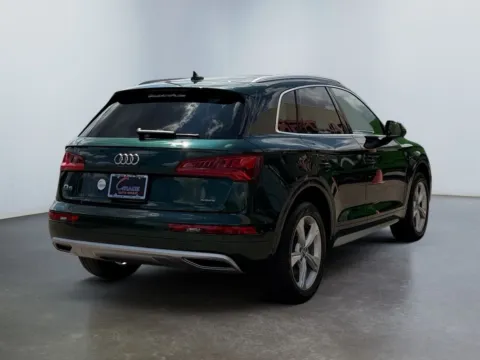 More photos of 2020 Audi Q5 quattro Prestige 45 TFSI at Grace Auto Group, PA