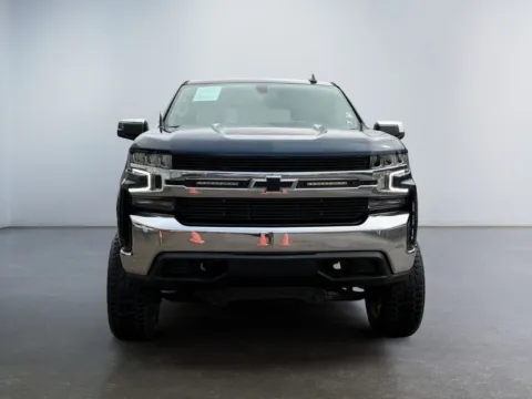 Photos of 2021 Chevrolet Silverado 1500 4WD Crew Cab Standard Bed LT for sale in Morrisville, PA at Grace Auto Group