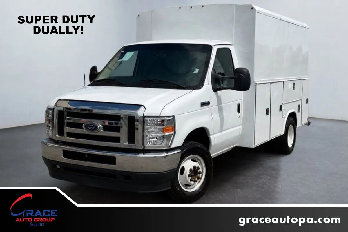 White 2023 Ford E-350 Cutaway E-350 SD for sale in Morrisville, PA