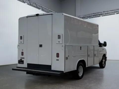 More photos of 2023 Ford E-350 Cutaway E-350 SD at Grace Auto Group, PA