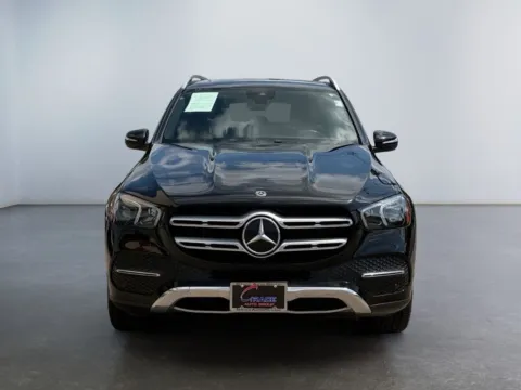 Photos of 2020 Mercedes-Benz GLE 350 4MATIC for sale in Morrisville, PA at Grace Auto Group