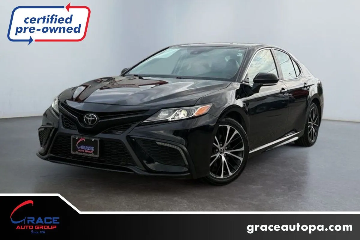 Black 2024 Toyota Camry SE for sale in Morrisville, PA