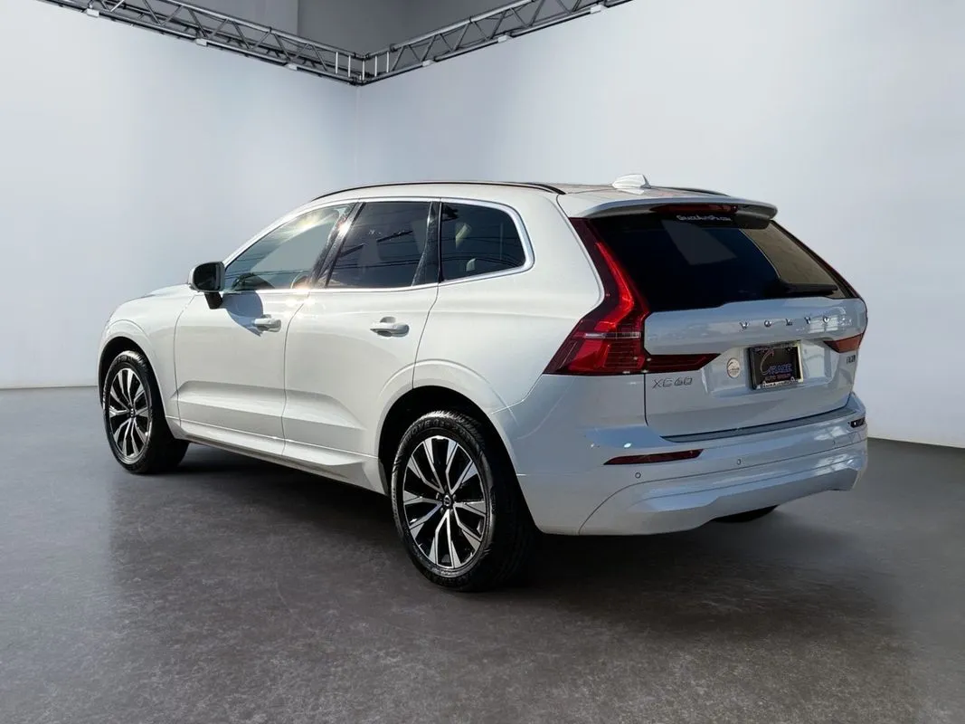 2023 Volvo XC60 Core - Photo 7