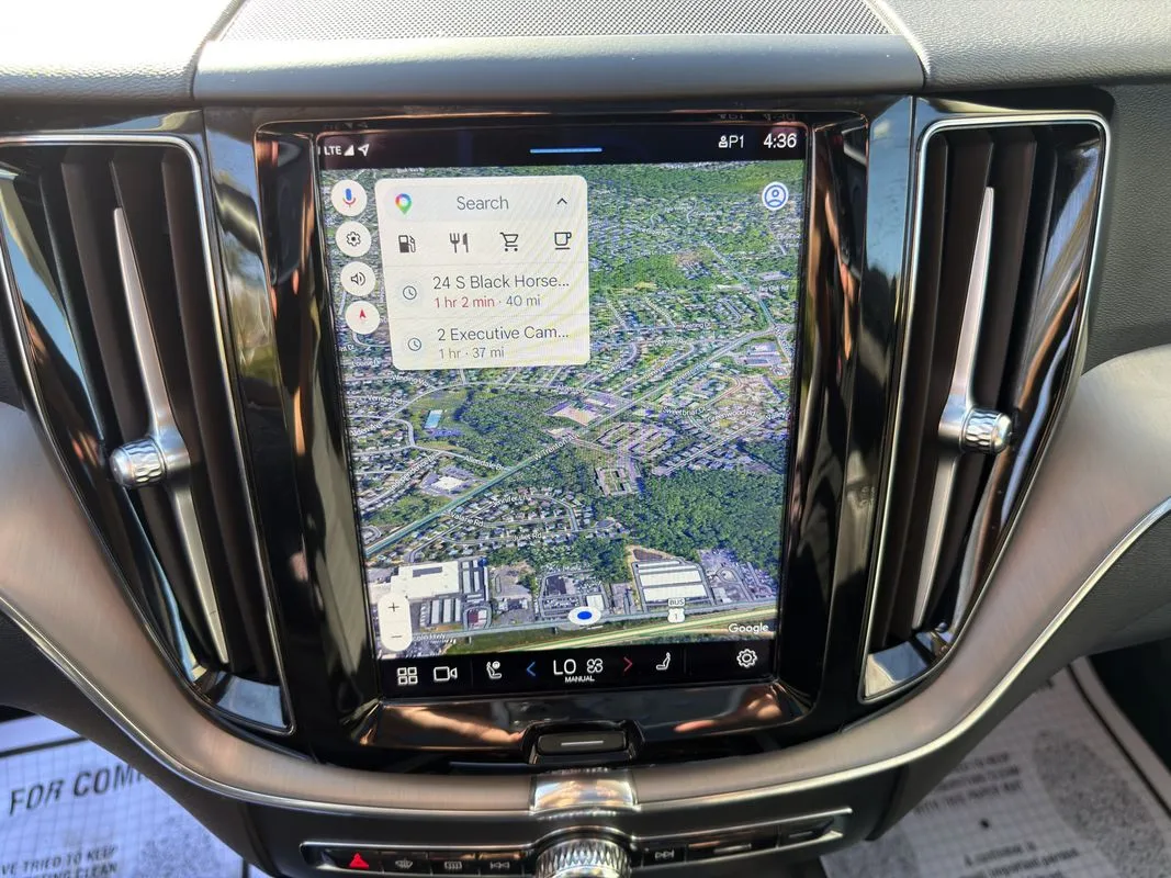 2023 Volvo XC60 Core - Photo 22