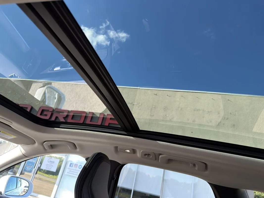 2023 Volvo XC60 Core - Photo 38
