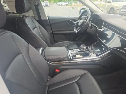 More photos of 2021 Audi Q8 Premium Plus at Grace Auto Group, PA