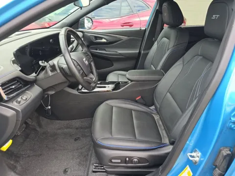 More photos of 2025 Buick Envista Sport Touring FWD at Grace Auto Group, PA