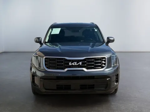 Photos of 2023 Kia Telluride S for sale in Morrisville, PA at Grace Auto Group