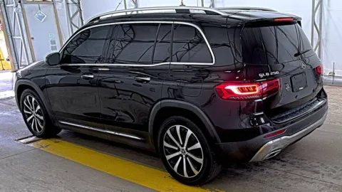 Photos of 2023 Mercedes-Benz GLB 250 4MATIC for sale in Morrisville, PA at Grace Auto Group