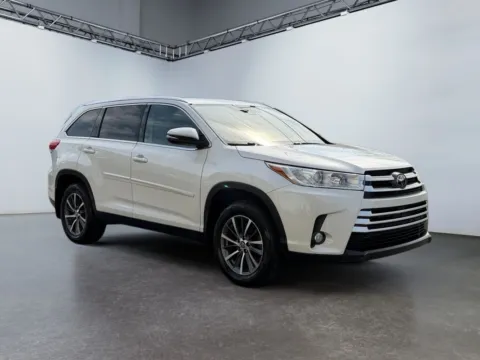 Another view of 2019 Toyota Highlander XLE for sale in Morrisville, PA at Grace Auto Group