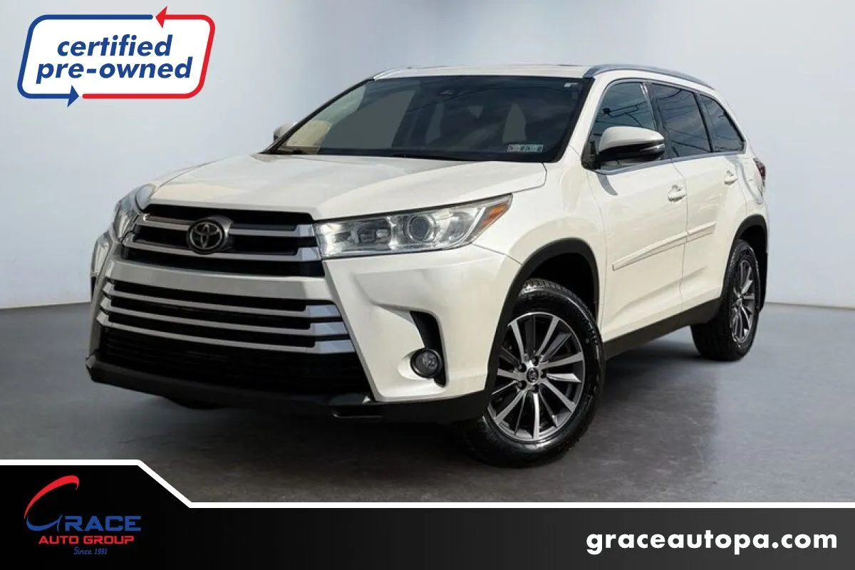 White 2019 Toyota Highlander XLE for sale in Morrisville, PA