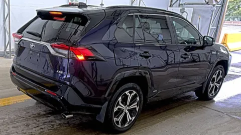 More photos of 2021 Toyota RAV4 Prime XSE at Grace Auto Group, PA