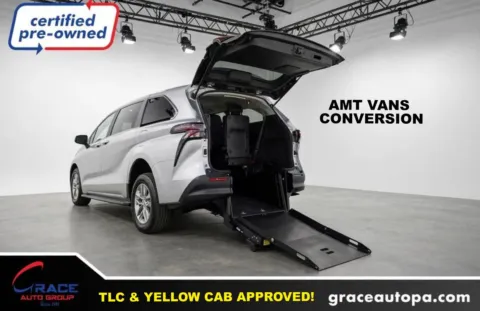 Photos of 2025 Toyota Sienna Hybrid LE for sale in Morrisville, PA at Grace Auto Group