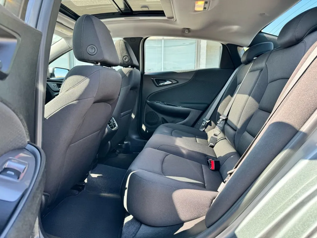 2024 Chevrolet Malibu 1LT photo 23