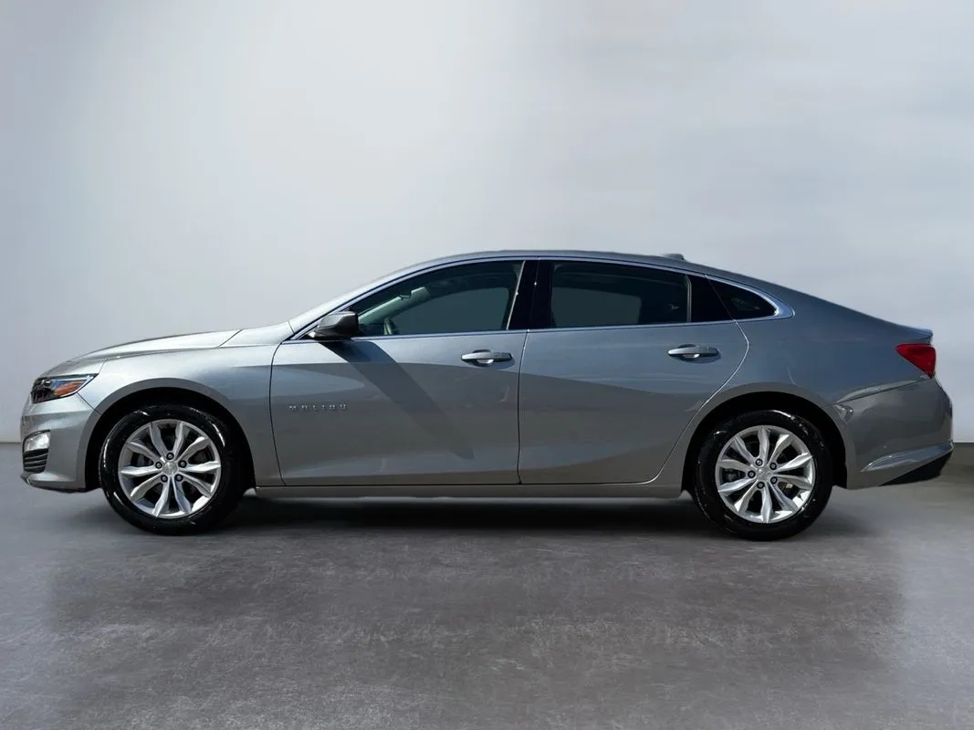 2024 Chevrolet Malibu 1LT photo 15