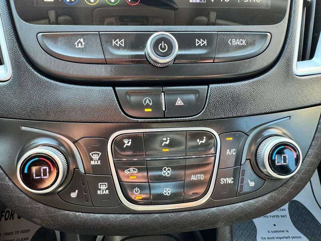 2024 Chevrolet Malibu 1LT photo 20
