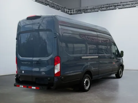 More photos of 2020 Ford Transit 250 at Grace Auto Group, PA