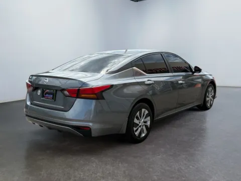 More photos of 2021 Nissan Altima 2.5 S at Grace Auto Group, PA