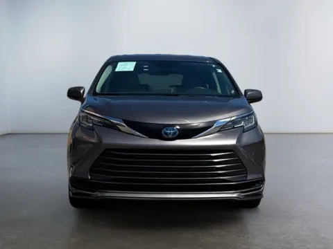 Another view of 2022 Toyota Sienna LE 8-Passenger for sale in Morrisville, PA at Grace Auto Group