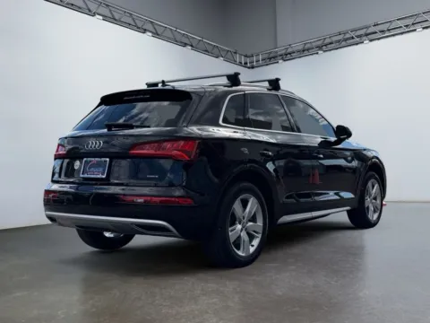 More photos of 2019 Audi Q5 quattro Premium Plus 45 TFSI at Grace Auto Group, PA