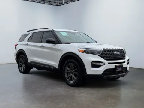 Another view of 2021 Ford Explorer XLT for sale in Morrisville, PA at Grace Auto Group