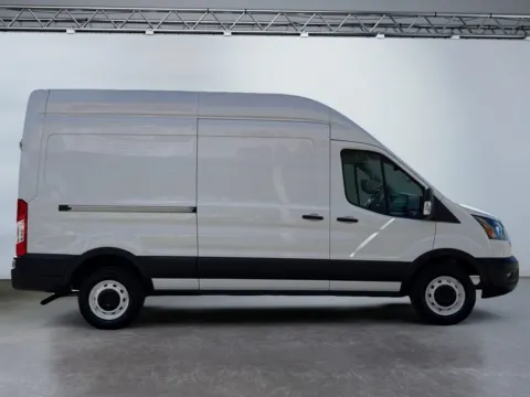 More photos of 2021 Ford Transit 250 at Grace Auto Group, PA