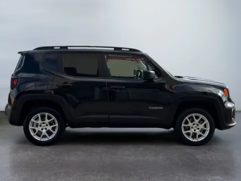 More photos of 2022 Jeep Renegade Latitude at Grace Auto Group, PA