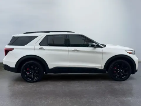 More photos of 2020 Ford Explorer ST at Grace Auto Group, PA