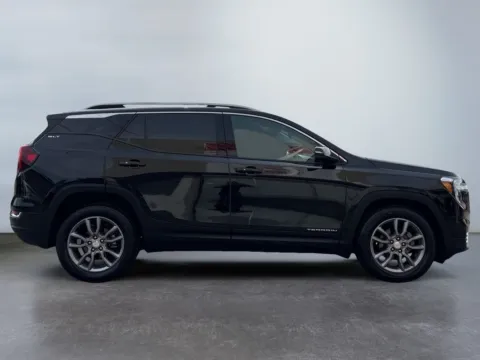 More photos of 2023 GMC Terrain SLT at Grace Auto Group, PA
