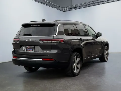 More photos of 2022 Jeep Grand Cherokee L Limited 4x4 at Grace Auto Group, PA