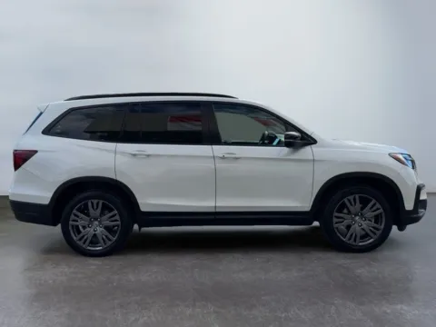 More photos of 2022 Honda Pilot AWD Sport at Grace Auto Group, PA