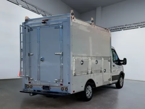More photos of 2019 Ford Transit 350 Cutaway 350 at Grace Auto Group, PA