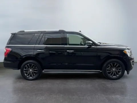 More photos of 2019 Ford Expedition Limited at Grace Auto Group, PA