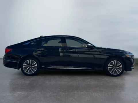More photos of 2019 Honda Accord Hybrid Touring at Grace Auto Group, PA