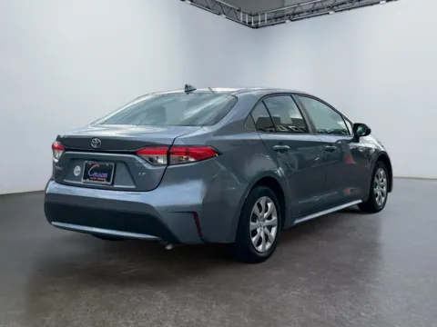 More photos of 2021 Toyota Corolla LE at Grace Auto Group, PA