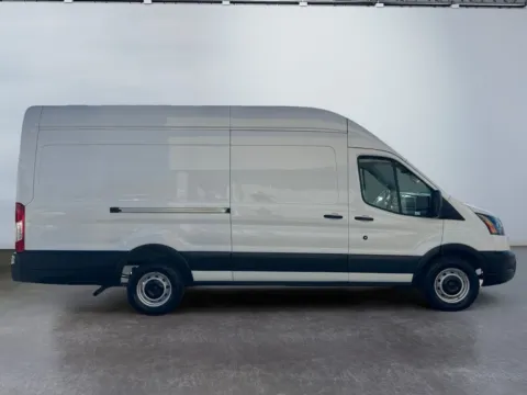 More photos of 2022 Ford Transit 350 at Grace Auto Group, PA