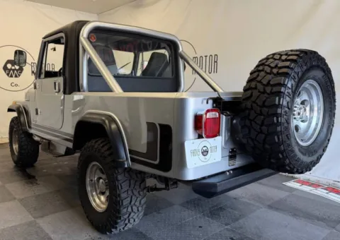 More photos of 1981 Jeep Scrambler at Family Motor Company, OR